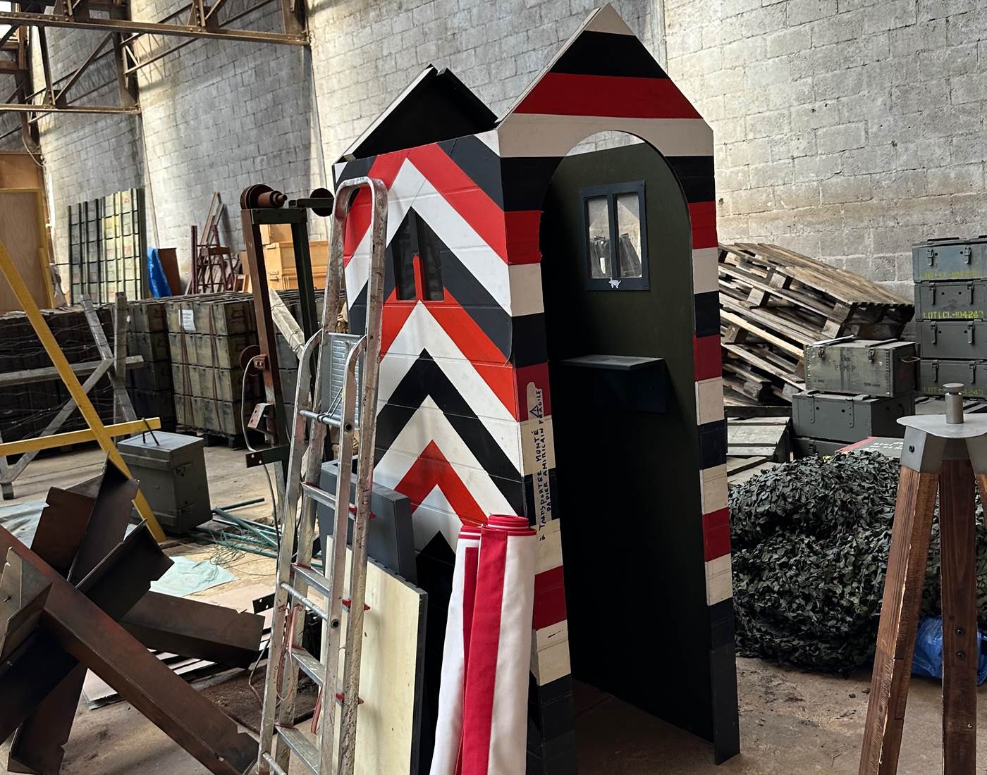 Préparation des décors du film