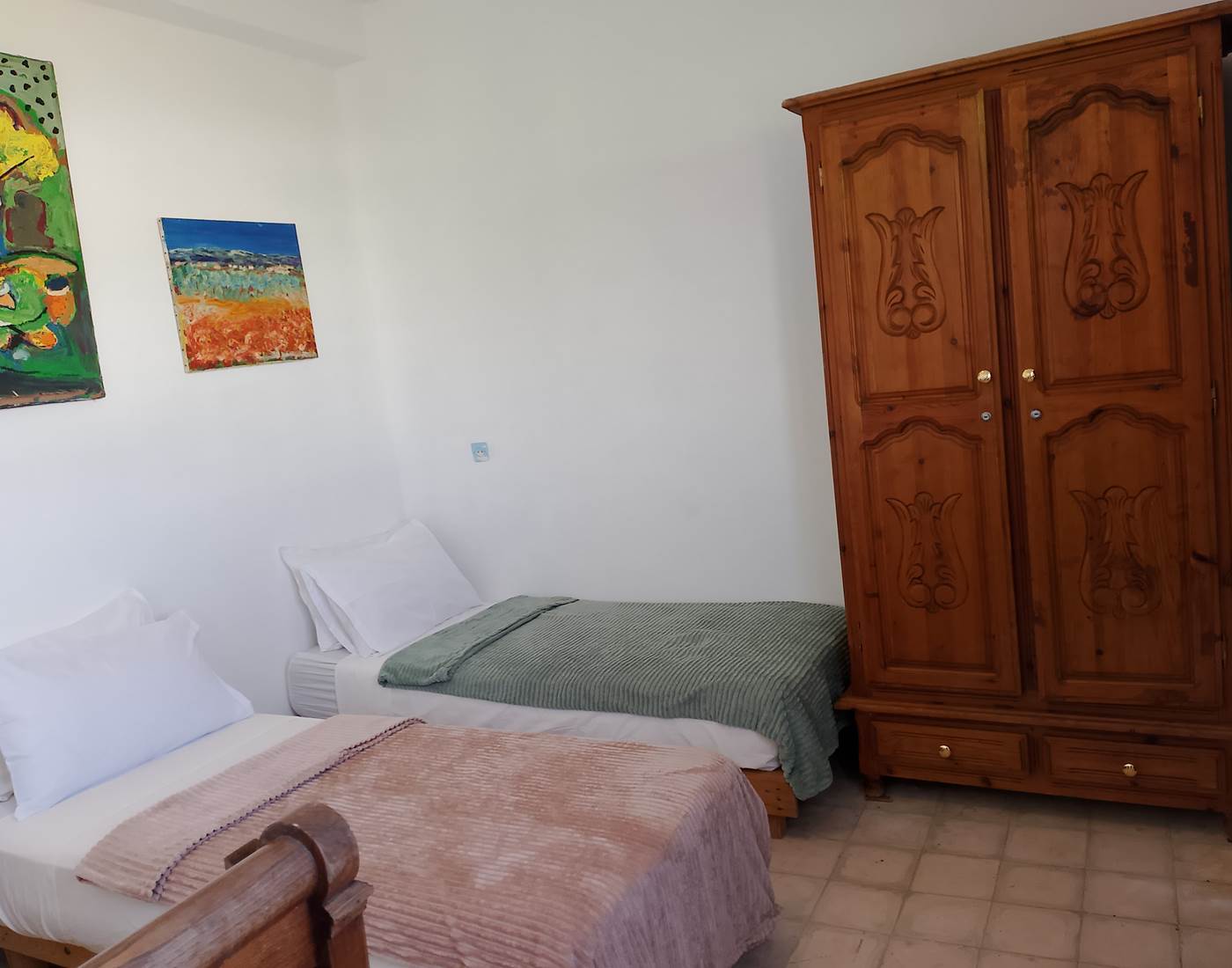 Chambres 1 & 2 Salle de Bain Partagé (3)