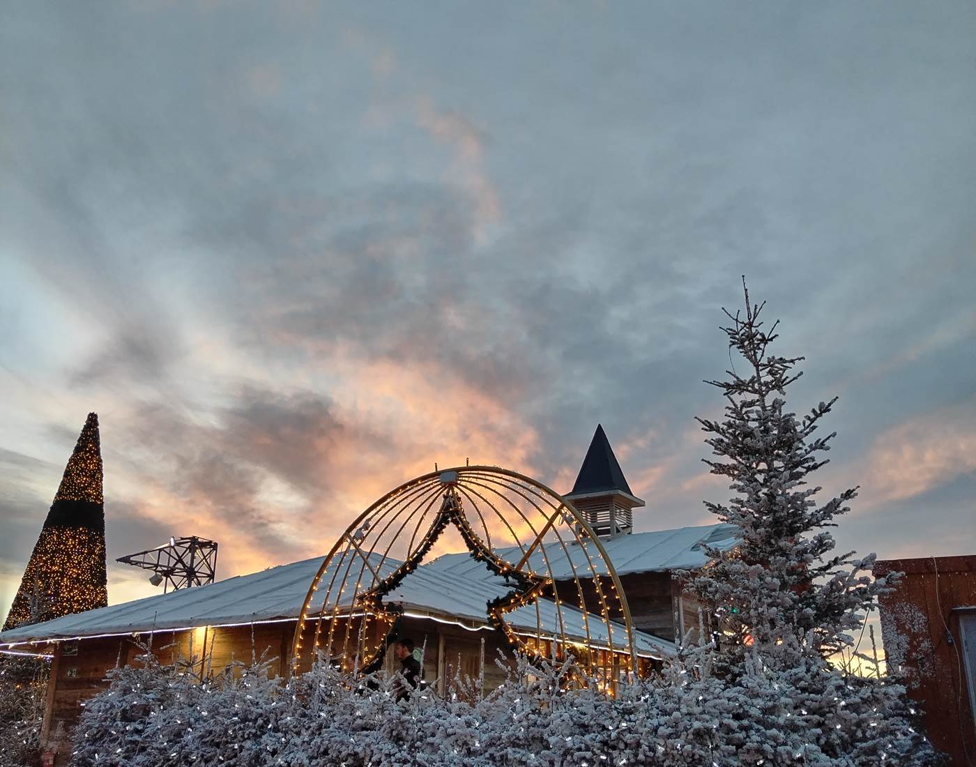 Le Coq du Nord-Mailhac découvre la magie de Noël à Le Barcarès