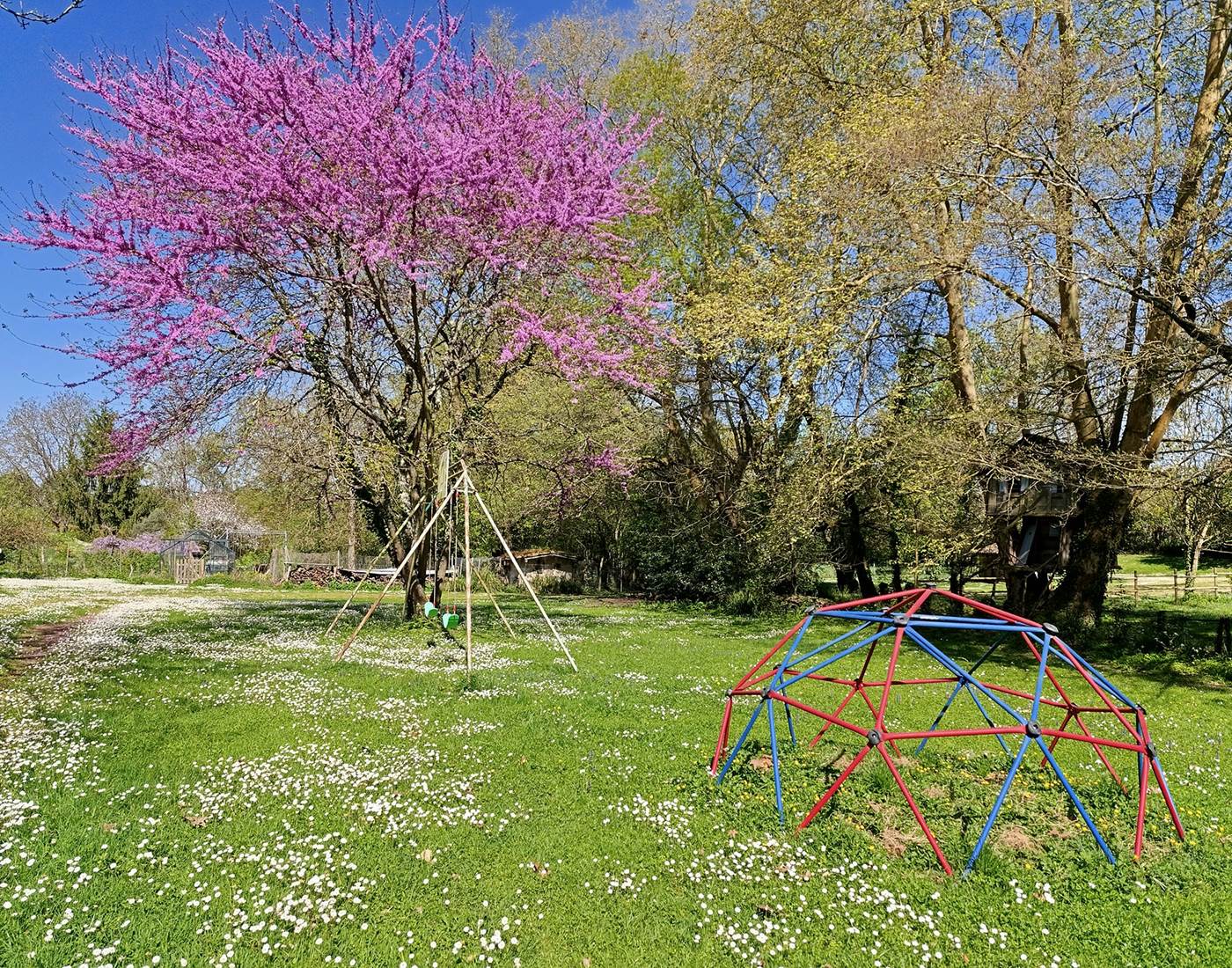L'aire de jeux du camping
