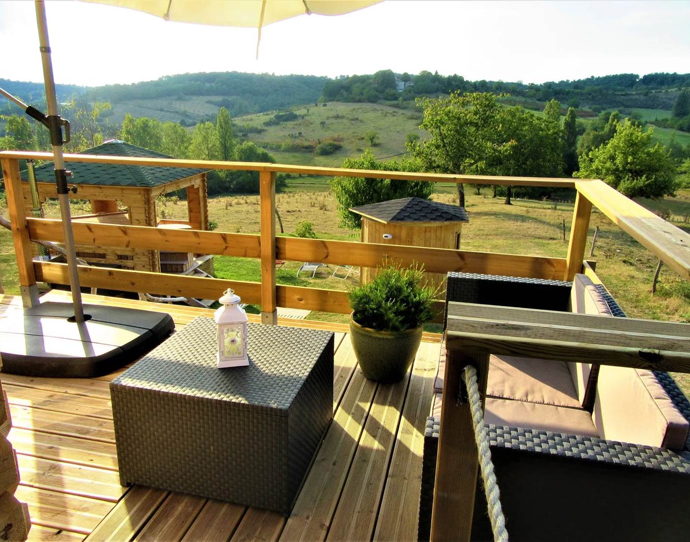 HYGGE_EN_PÉRIGORD_BAIN_NORDIQUE_SAUNA_COCOONING_VACANCES_TOURISME_AMIS_FAMILLE_DORDOGNE