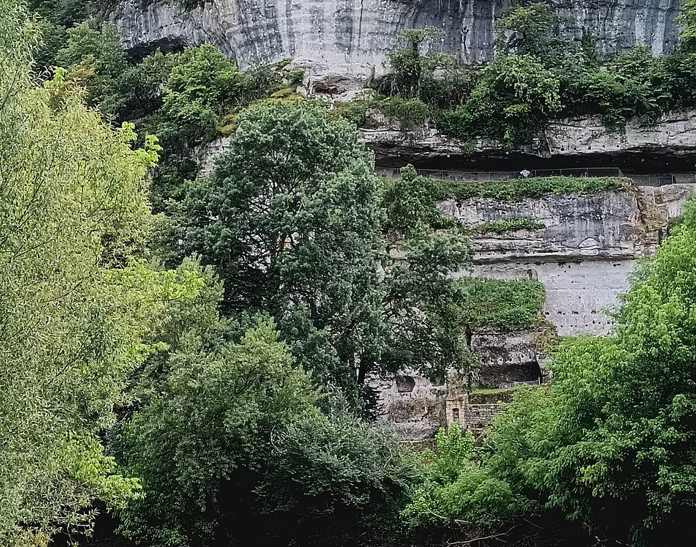 site troglodyte de la Roque Saint Christophe, Peyzac le Moustier