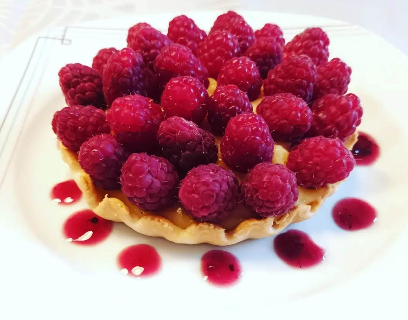 Tarte aux framboises du jardin - Le Veilleur de Noblat