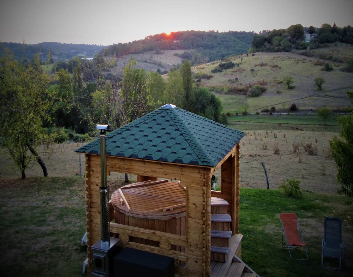 HYGGE_EN_PÉRIGORD_BAIN_NORDIQUE_SAUNA_COCOONING_VACANCES_TOURISME_AMIS_FAMILLE_DORDOGNE