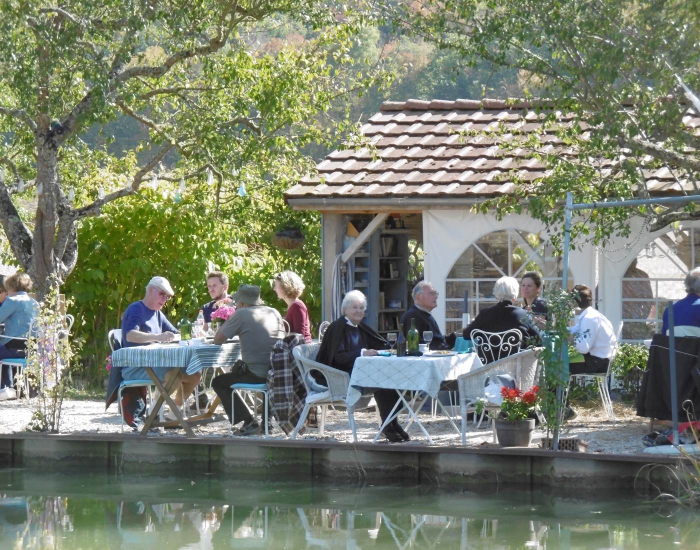 Table d'hôte à quai