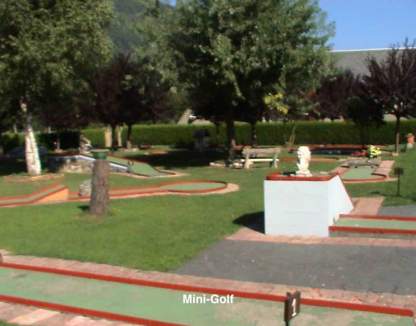 mini golf