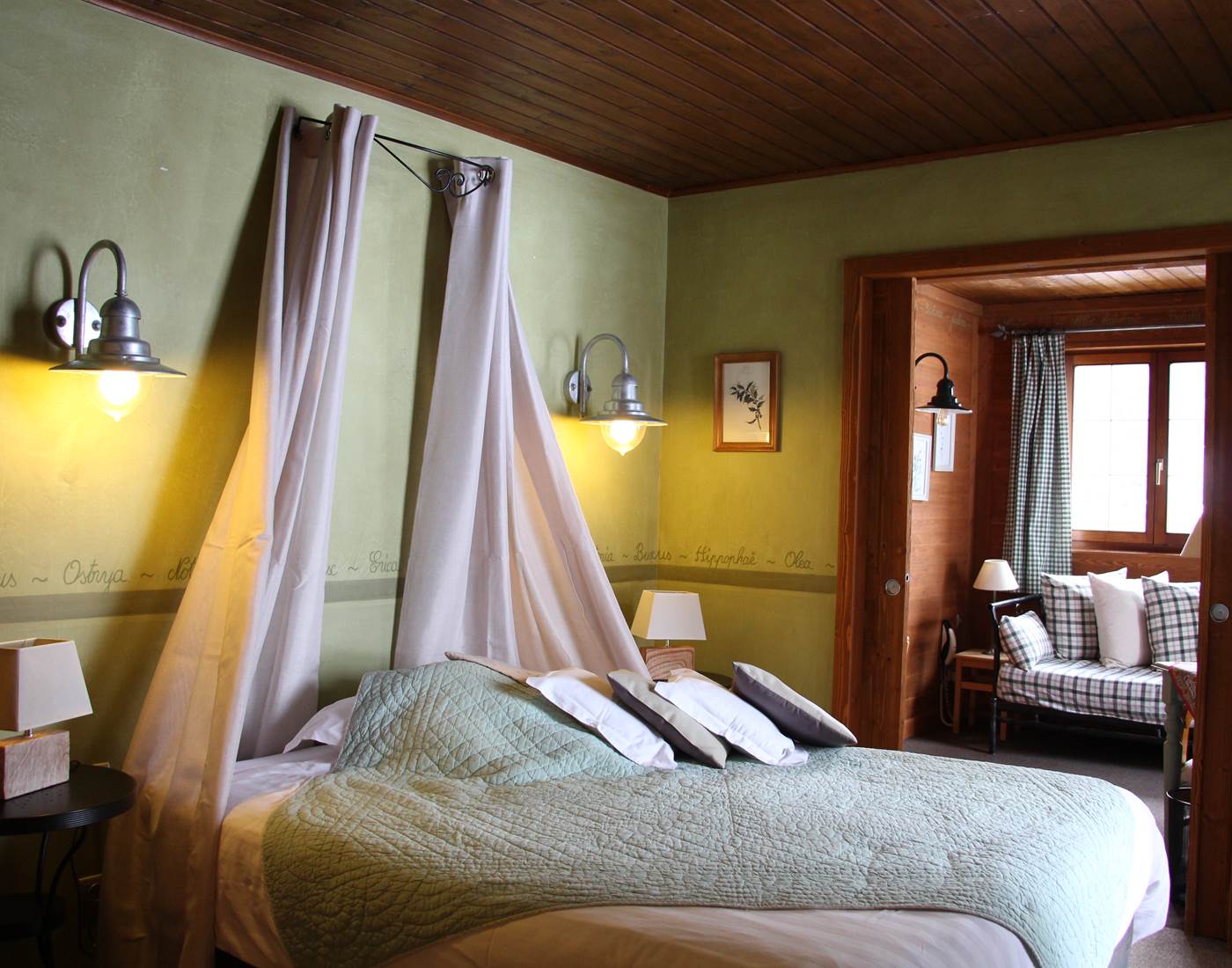 chambre junior suite herbier 2 ou 4 personne, vue frenz balcon