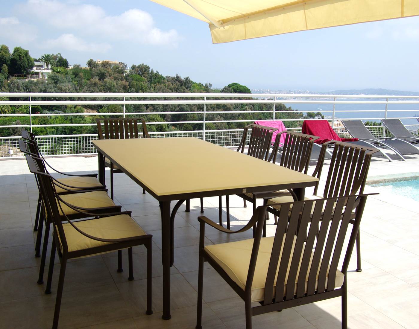 amazing sea vue villa  dining terrace front of the swimming pool south france riviera