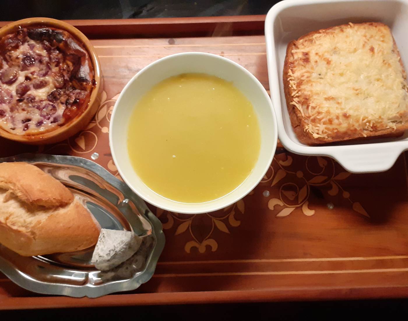 plateau repas hiver potage et croque monsieur