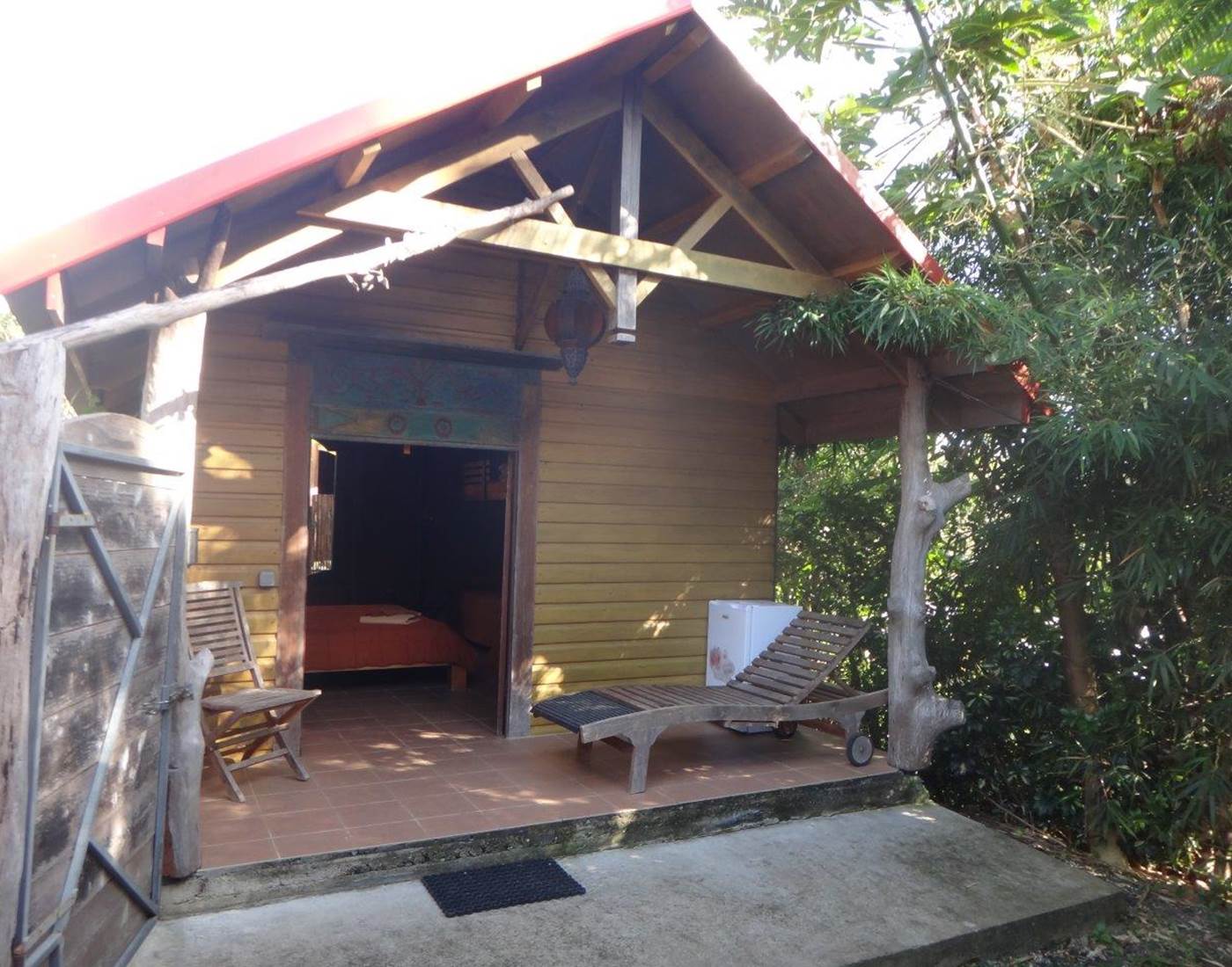 LE BUNGALOW "CONFORT" 6 personnes - terrasse