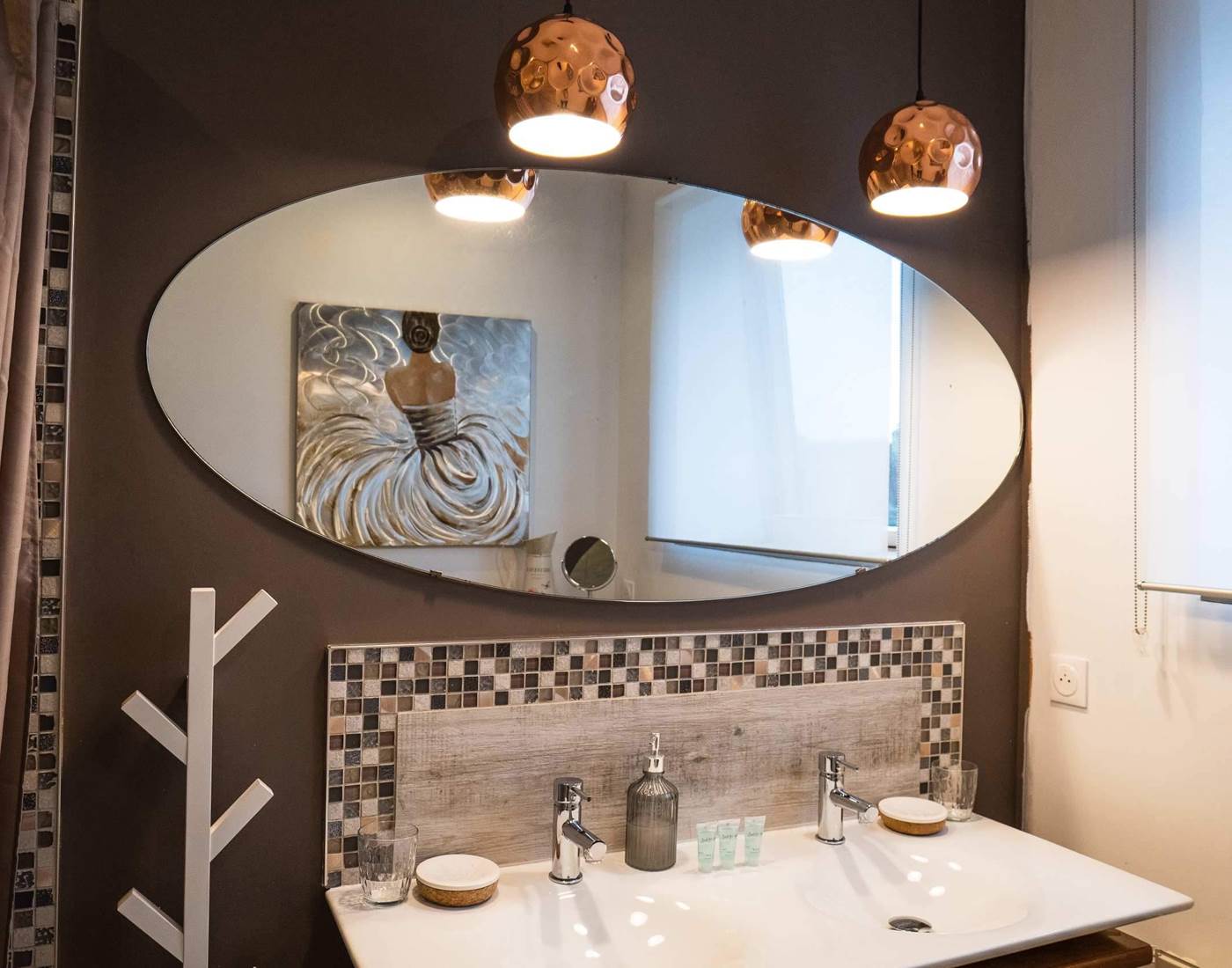 451A676D-0A8F-4C5C-90CC-72C02F3E7AD3