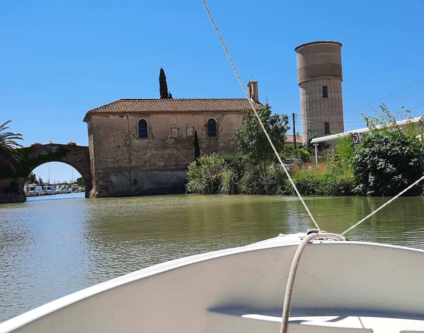balade en bâteau à Le Somail
