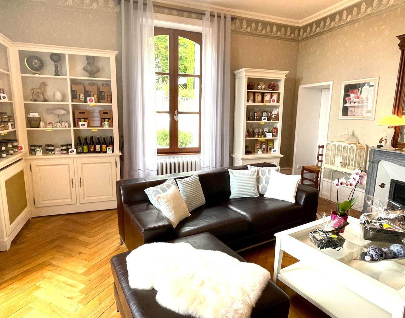 salon et boutique-page