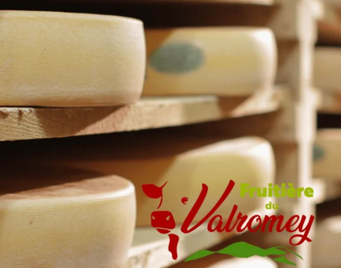 Fruitière du Valromey  : Découvrez le Comté local et d'autres produits du terroir dans un cadre authentique à deux pas du Manoir !