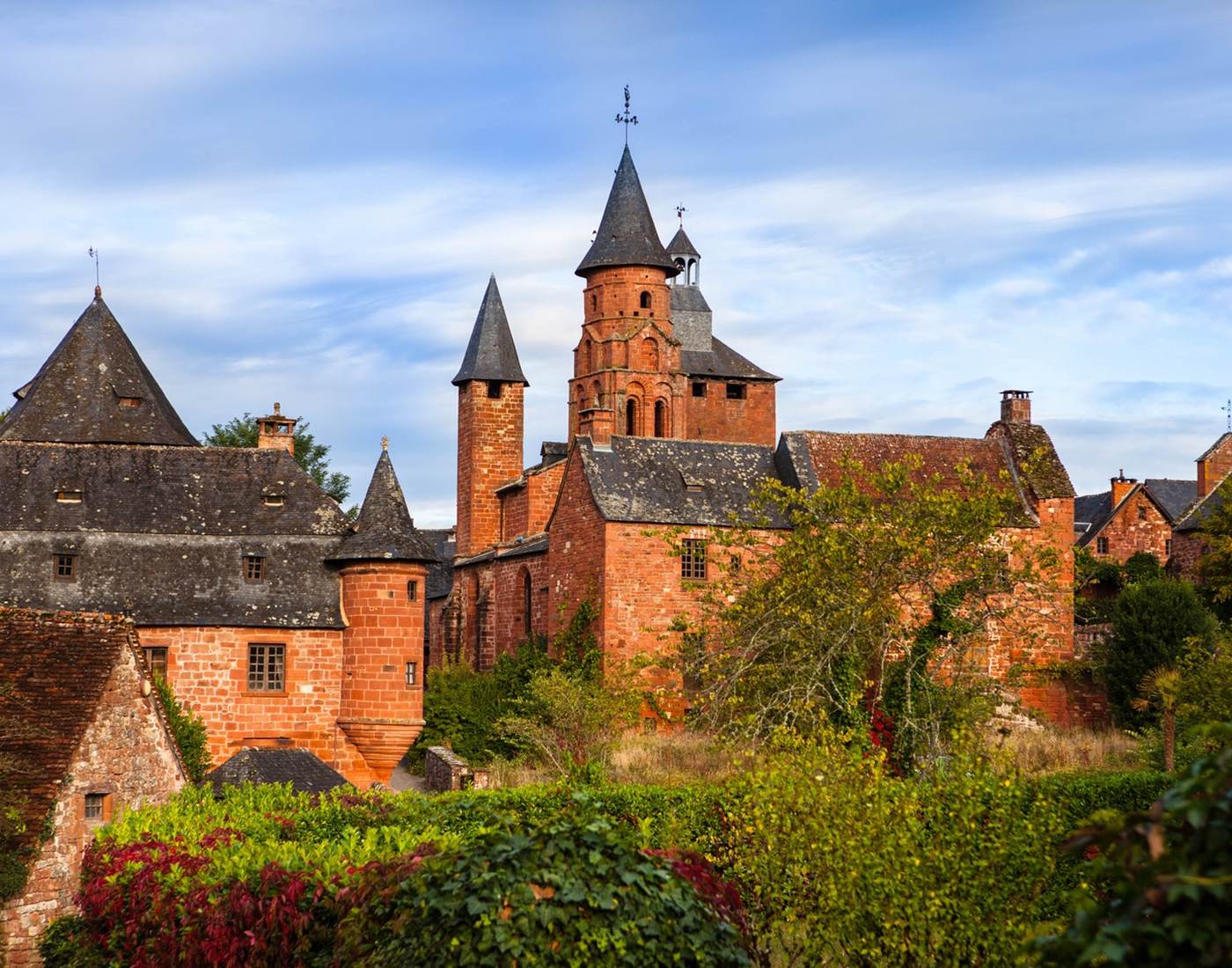 collonges_la_rouge_vallee_de_la_dordogne