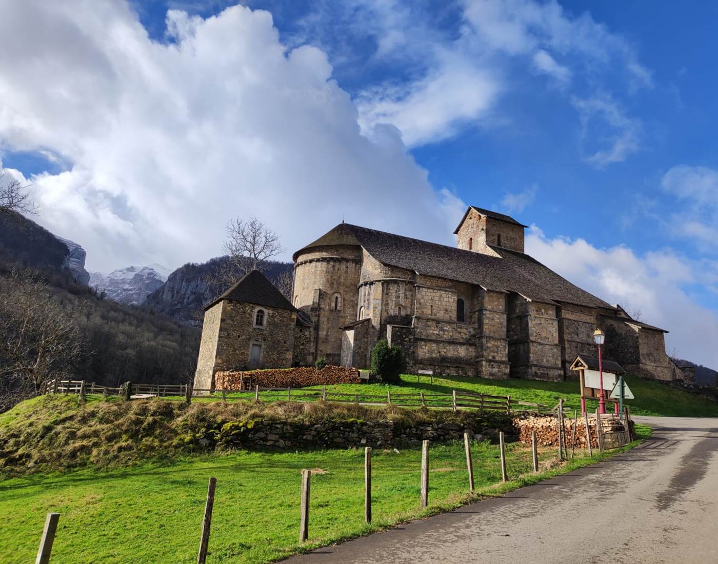 Gîte Ainerak, Pays Basque, Pyrénées, Soule, Kakouetta, La Verna, Sainte Engrâce, la Pierre St Martin
