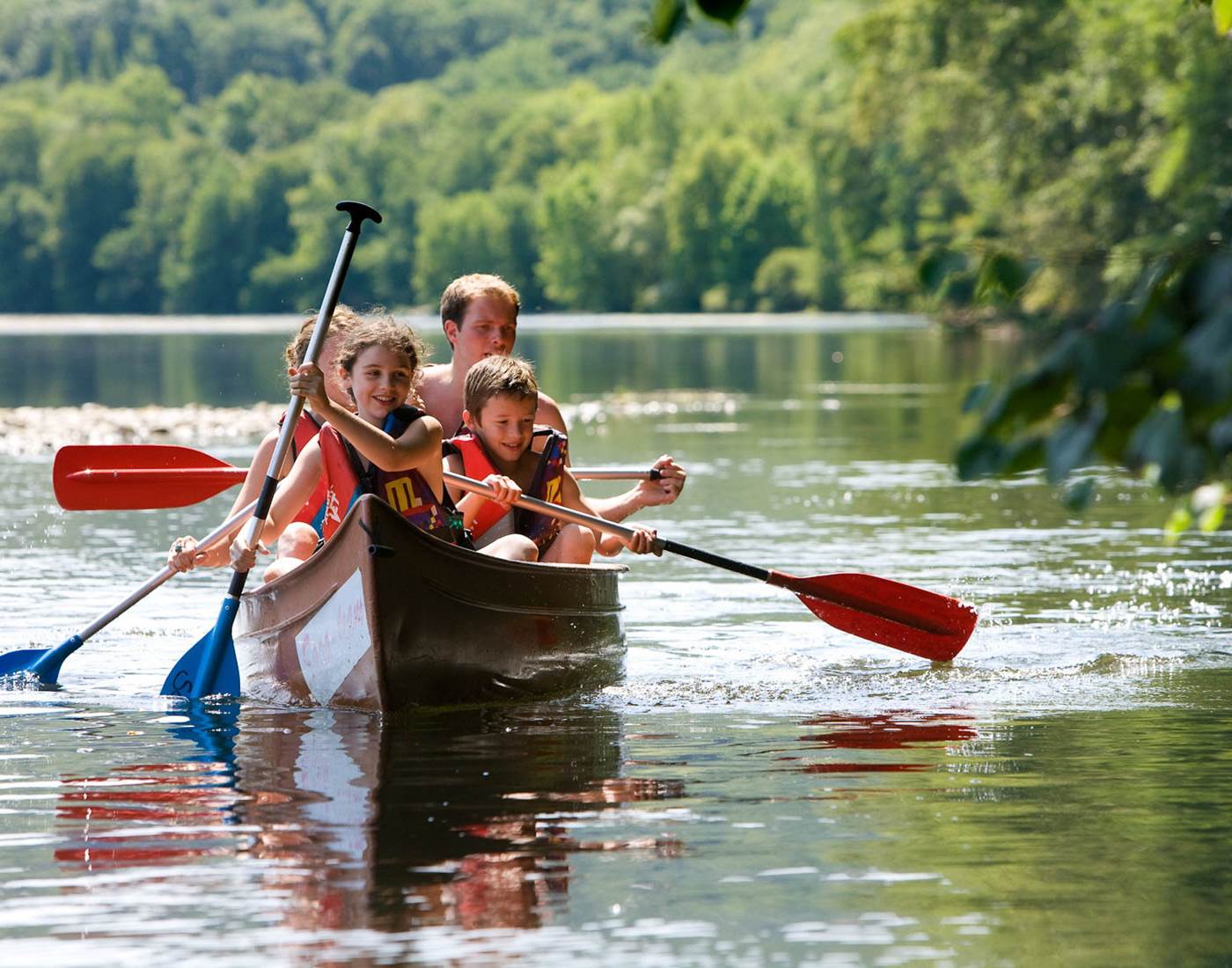 Canoe en famille sur la Dordogne -