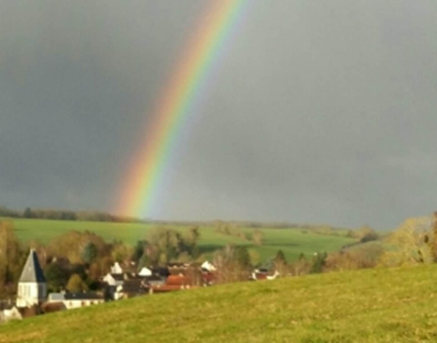 chaussy-arc-en-ciel-1