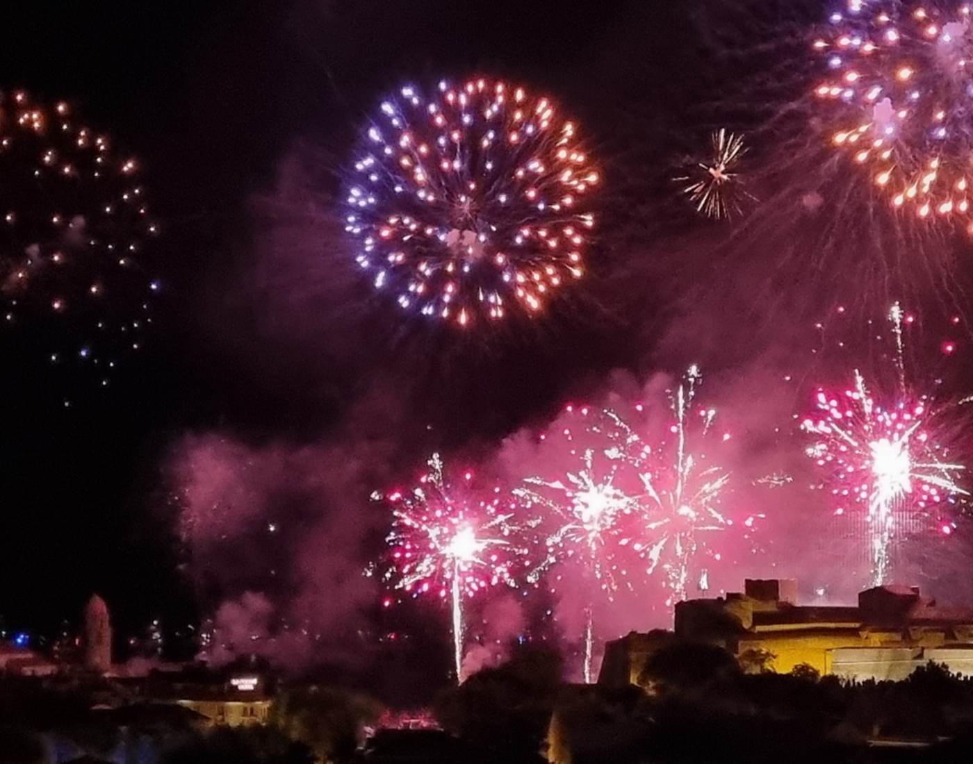 Hôtel Ambeille : vue  sur le feu d'artifice de Collioure du 16 août