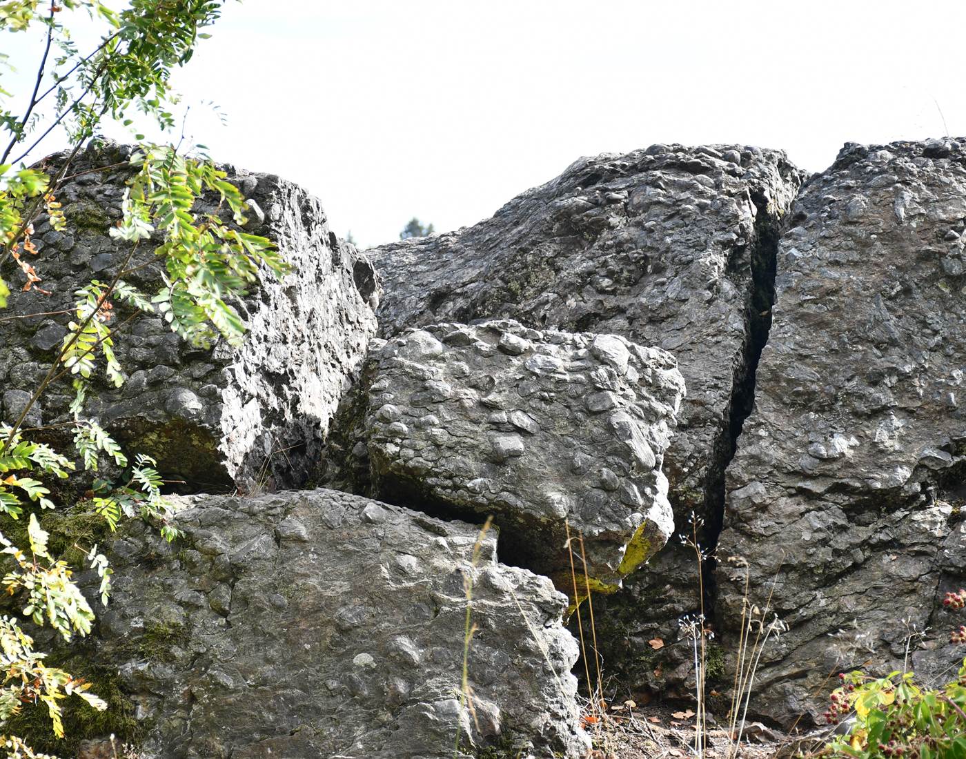 Muno: La Roche à l'Appel Détails