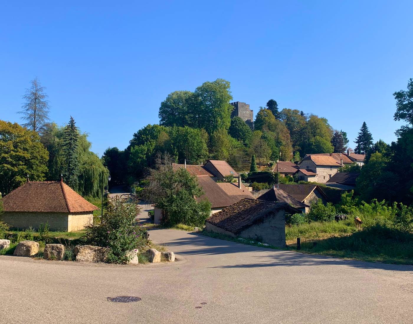 La tour de Lhuis-page