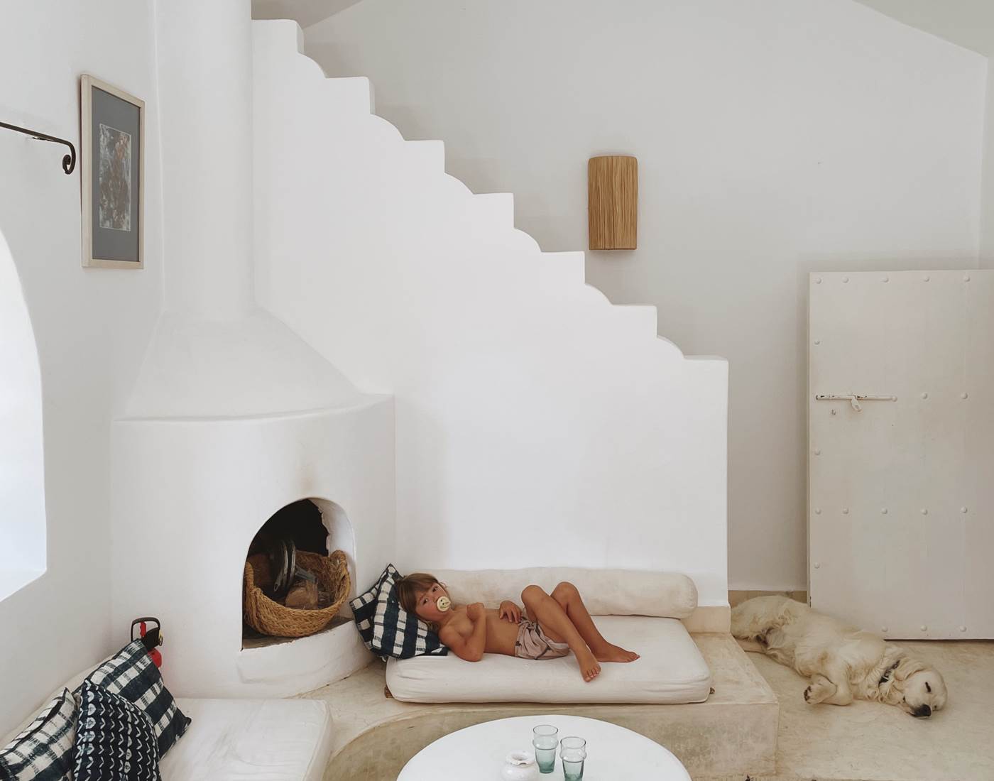 les vacances, la sieste au frais dans la suite hammam... (by mamafolk-photography)