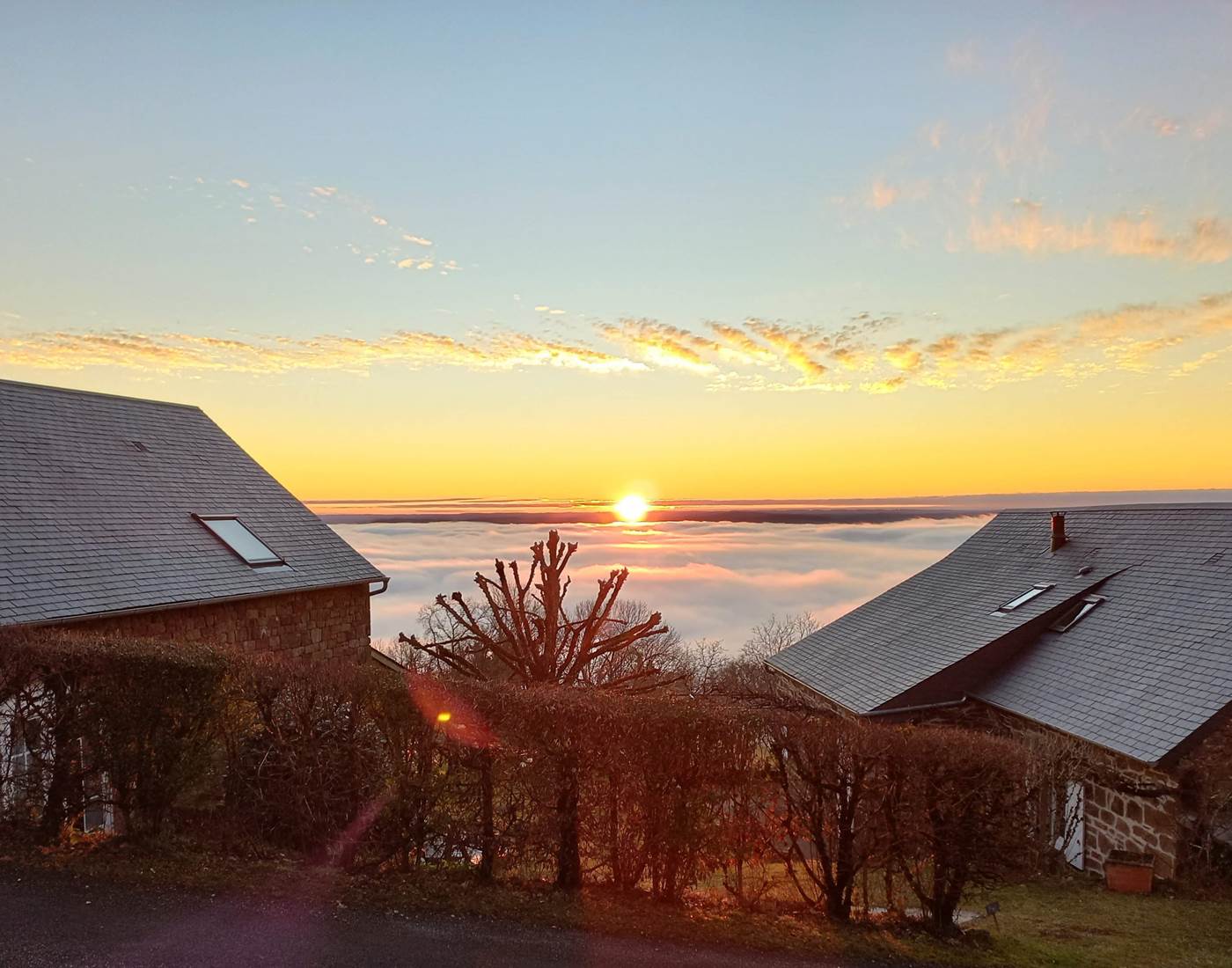 la Maison des Etoiles au dessus des nuages