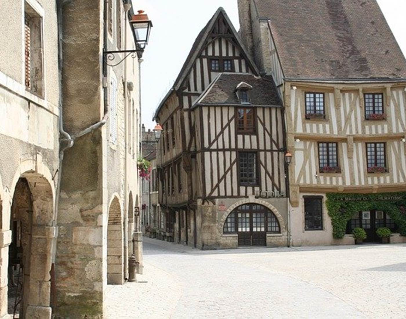 Troyes
