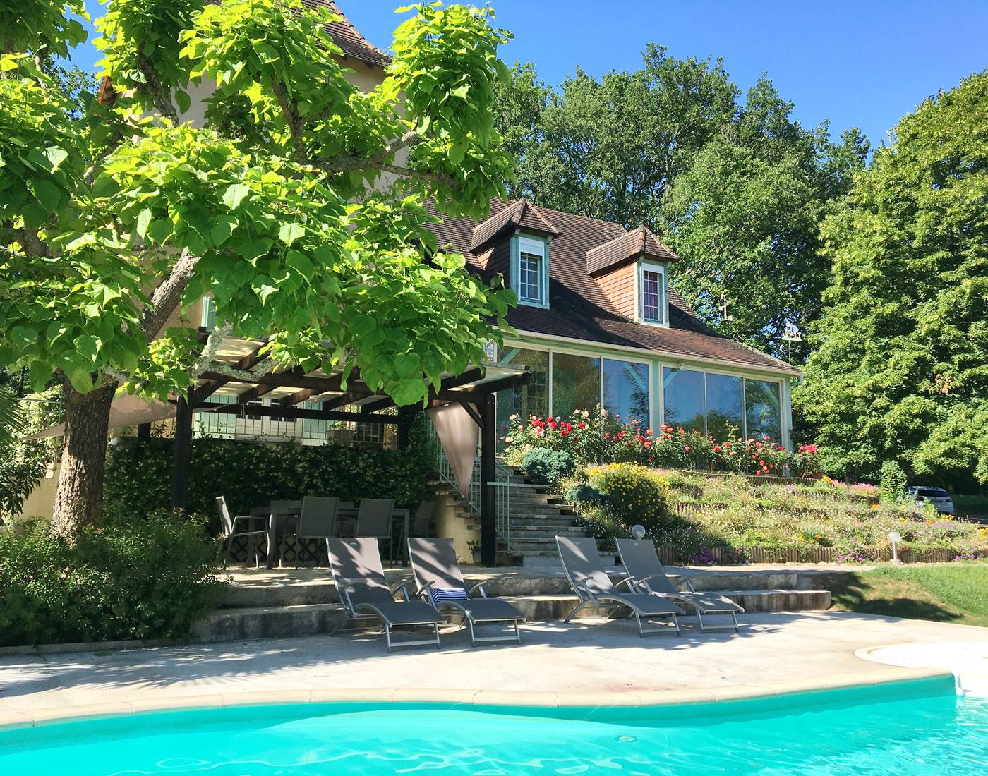 bnb piscine dordogne perigord Feuillantines-page