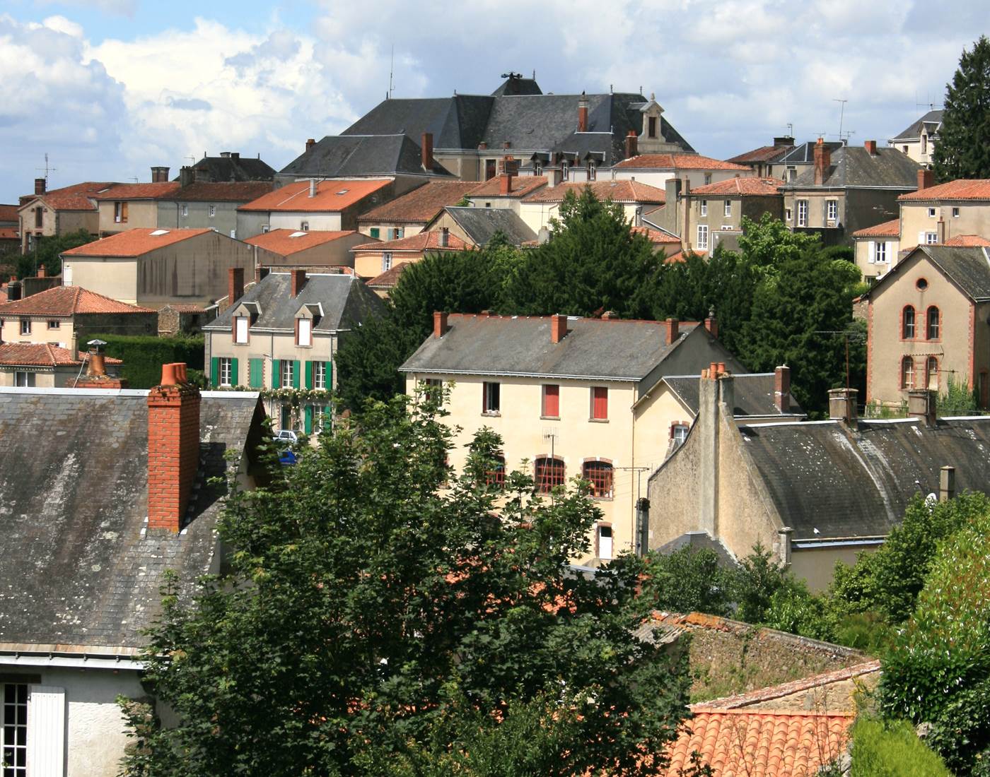la vue sur la vieille ville de la propriété-page