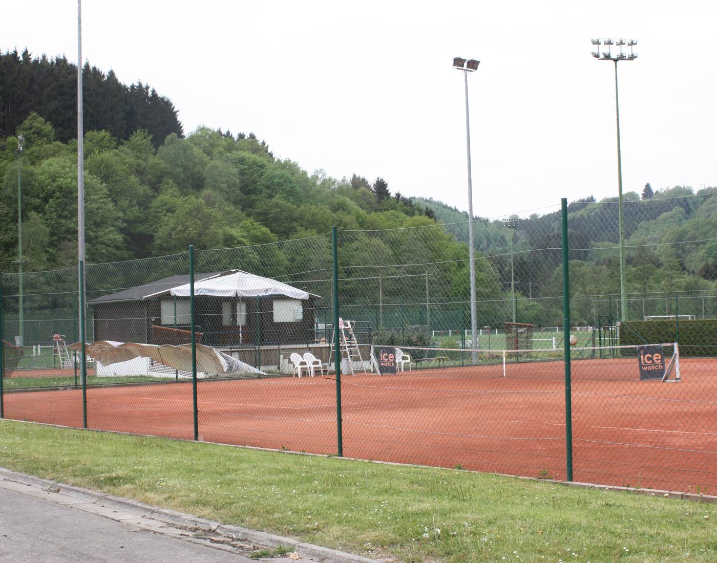 Tennis à proximité