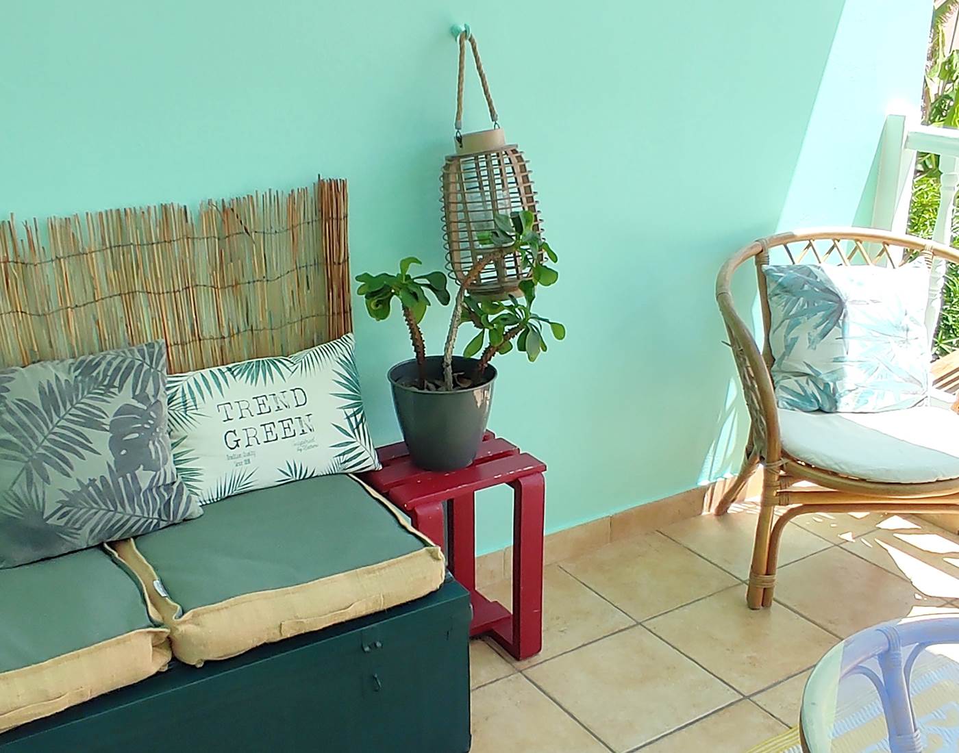 La terrasse au premier étage - vue sur Terre Sainte