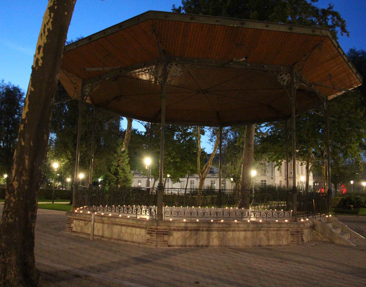 Jardin du Pâtis (10 minutes à pied)