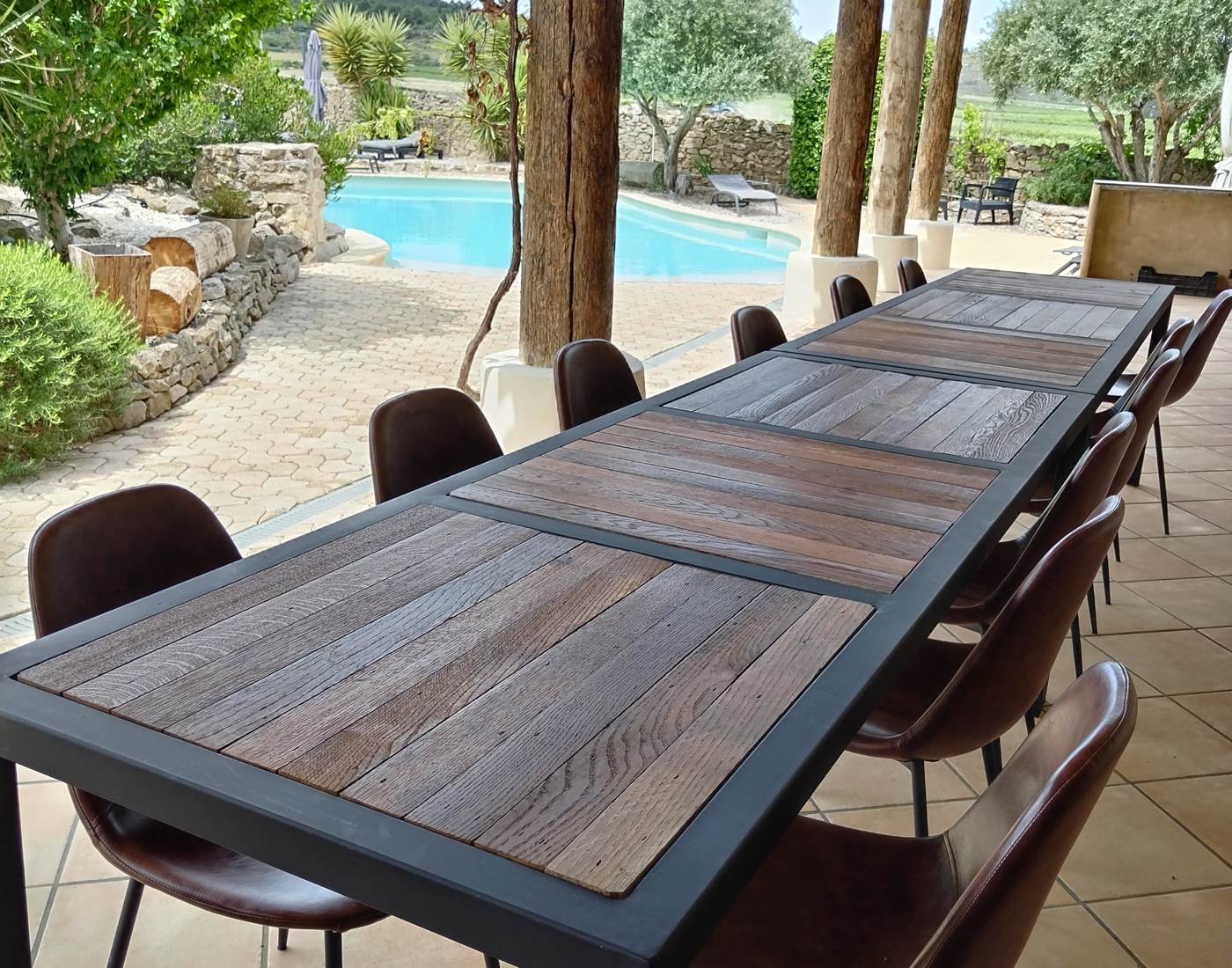 Nouvelles tables extérieures réalisées par Olivier