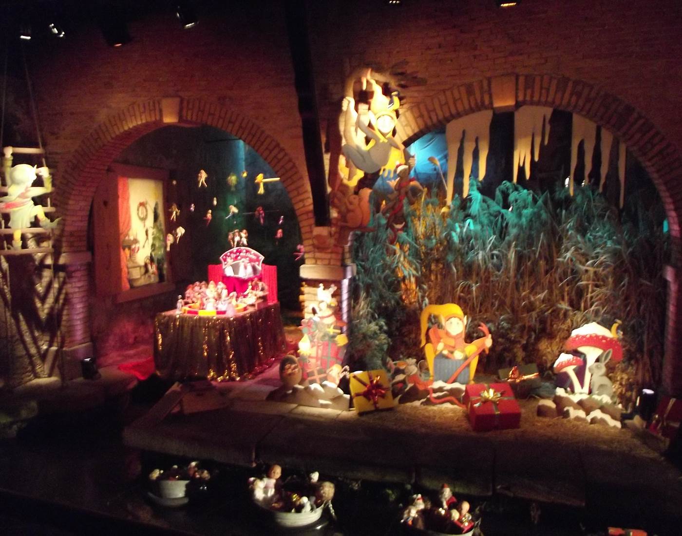 Décoration lors de l'exposition dans la salle de l'Arsenal