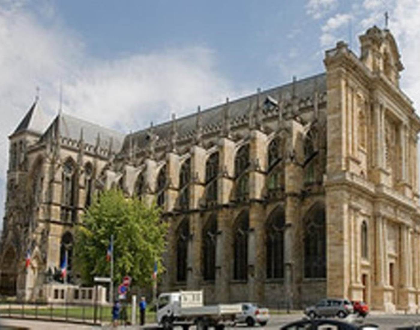 Cathe-drale-Saint-Etienne