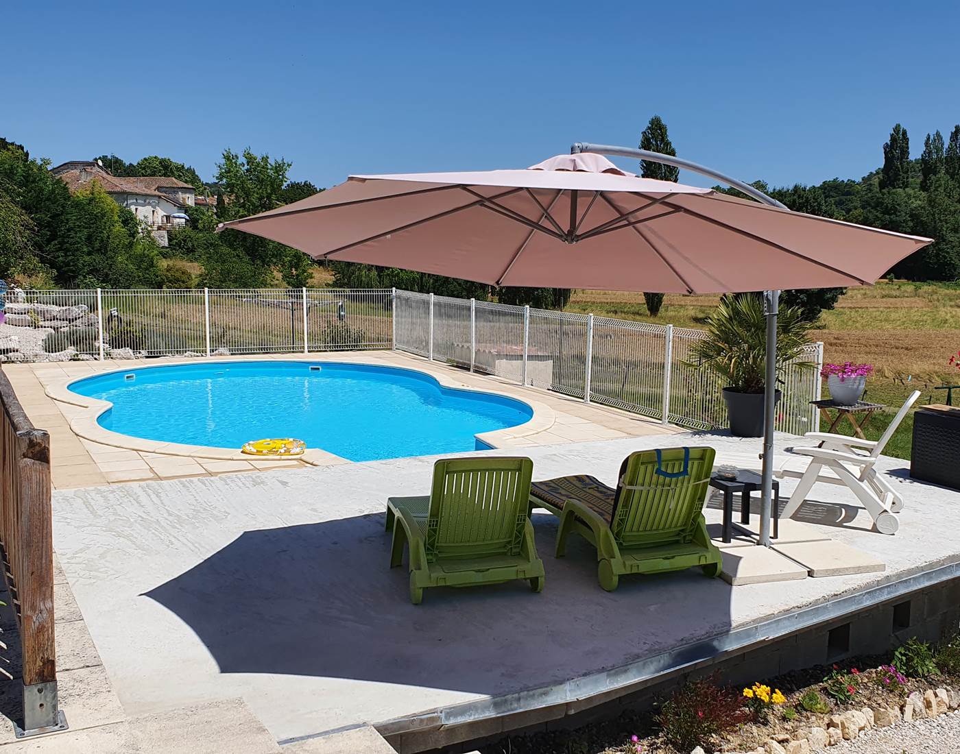 Photo piscine juillet