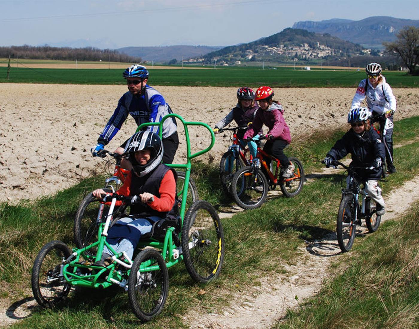 Balla de à vélo en famille