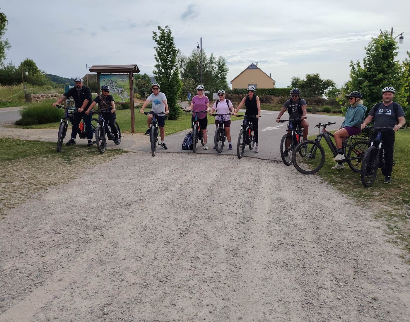 Un groupe prêt à partir