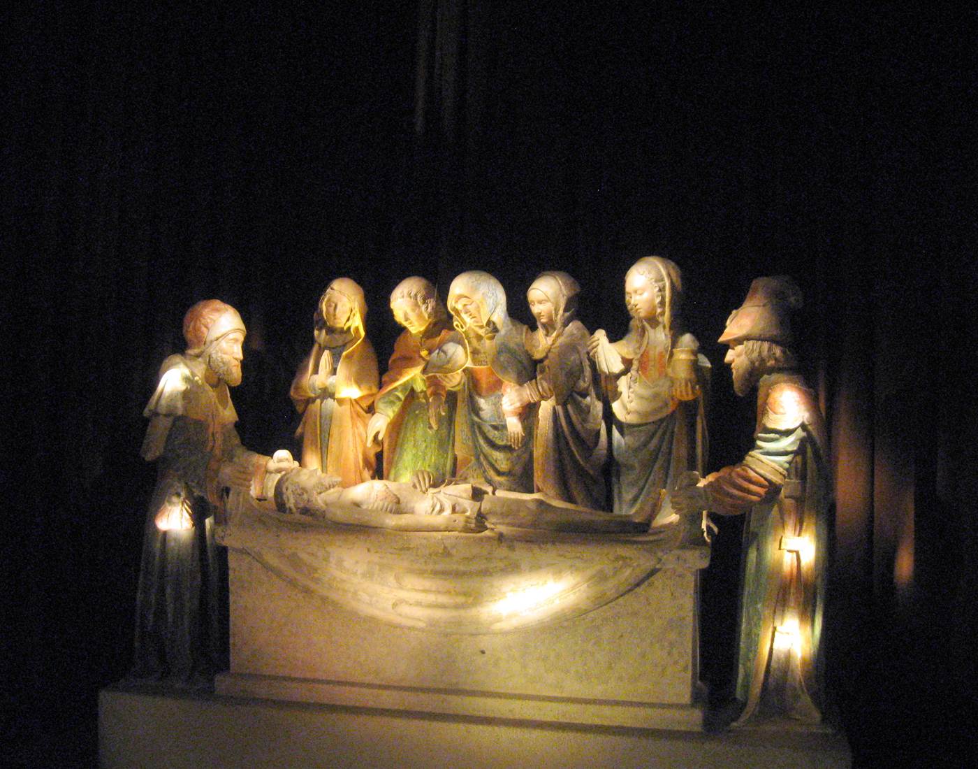 la mise au tombeau de Reygades en correze