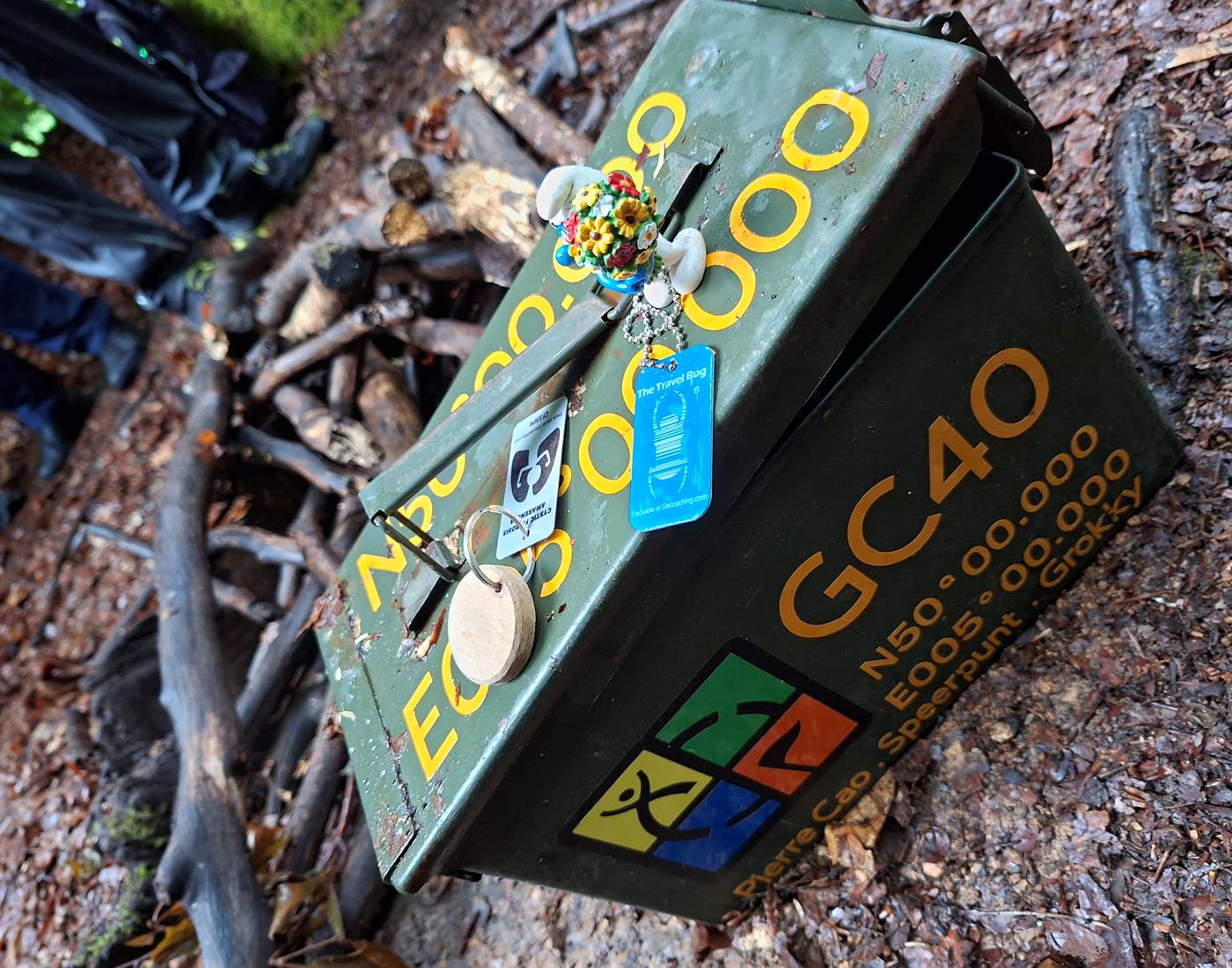 GEOCACHING - GC40 - 25 years -  🎯 7km Gite Le Cristal