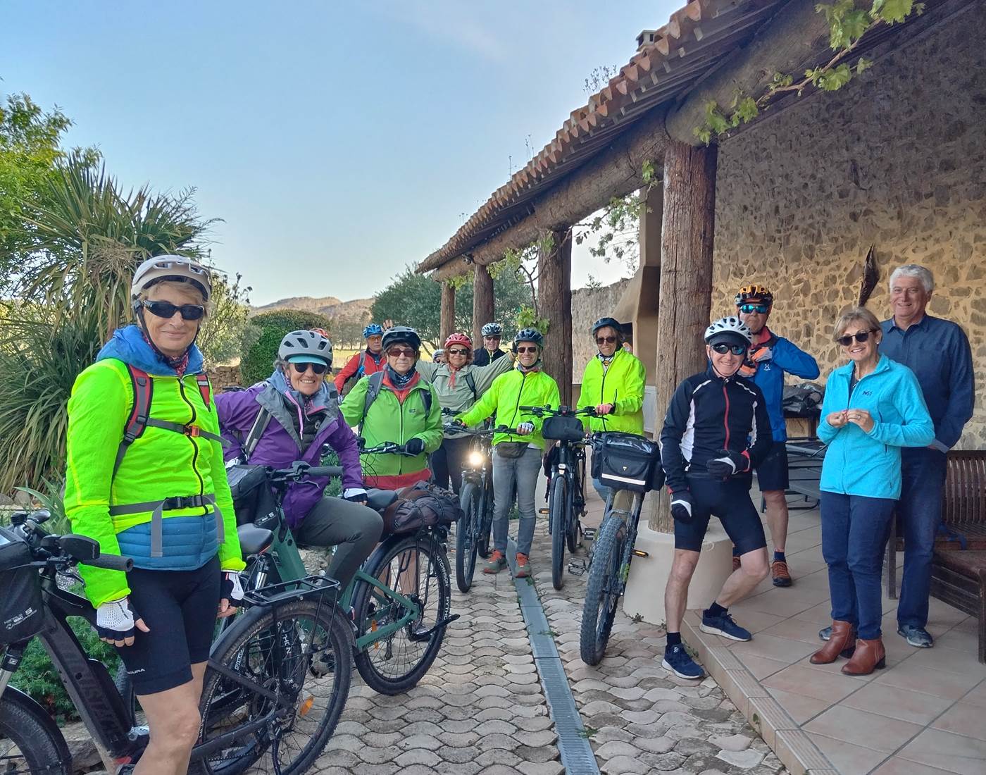 Les groupes de cyclo à la découverte du Minervois