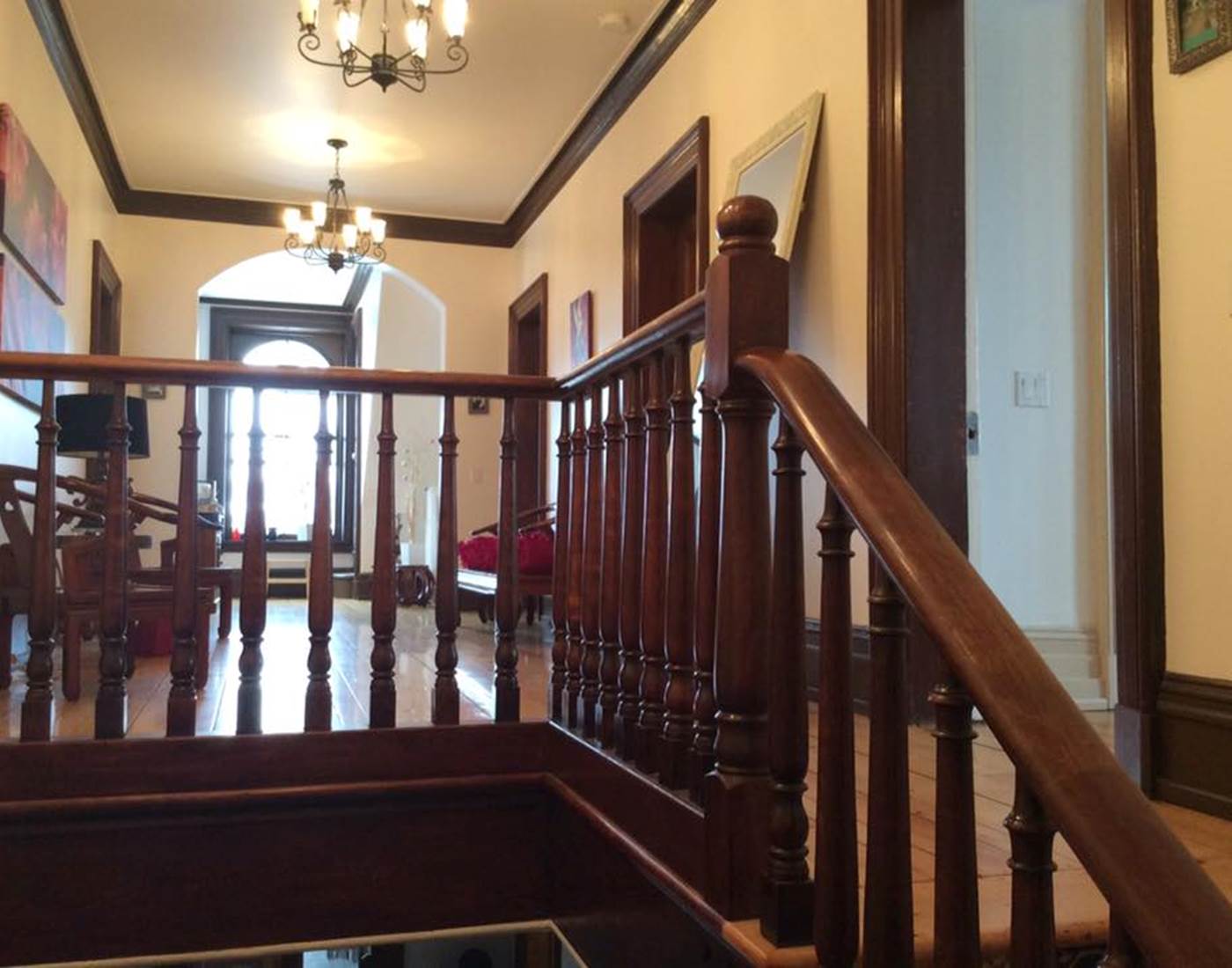 escalier menant aux chambres-page