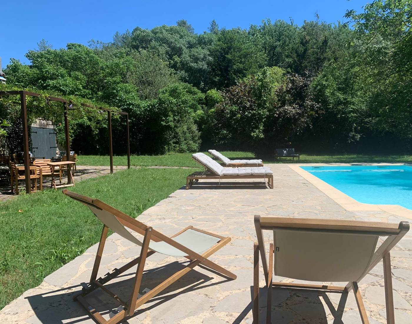 L'AUBERGE DU RANC: la piscine