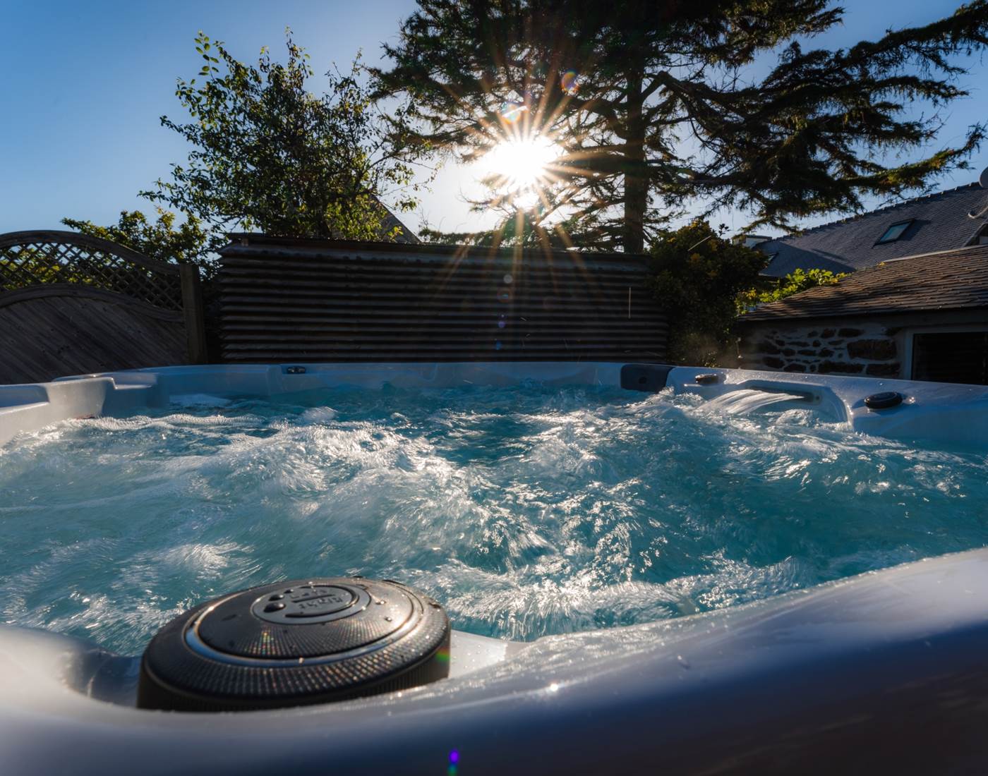 Détente au spa extérieur