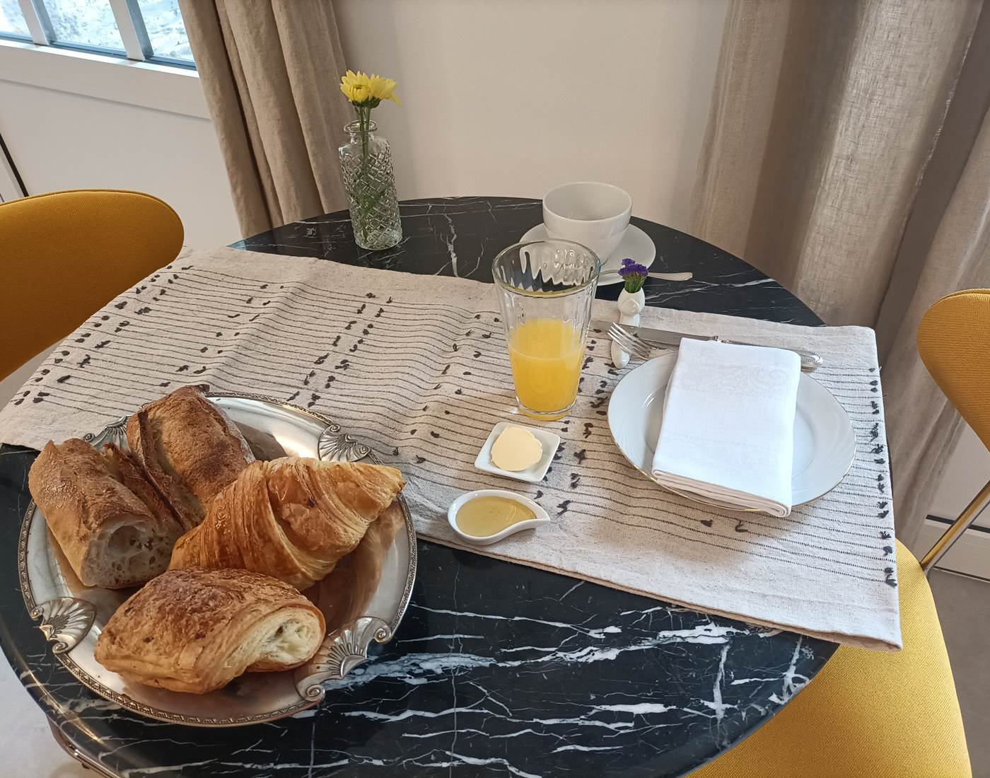 Villa Buffon Angers petit déjeuner option Tradition