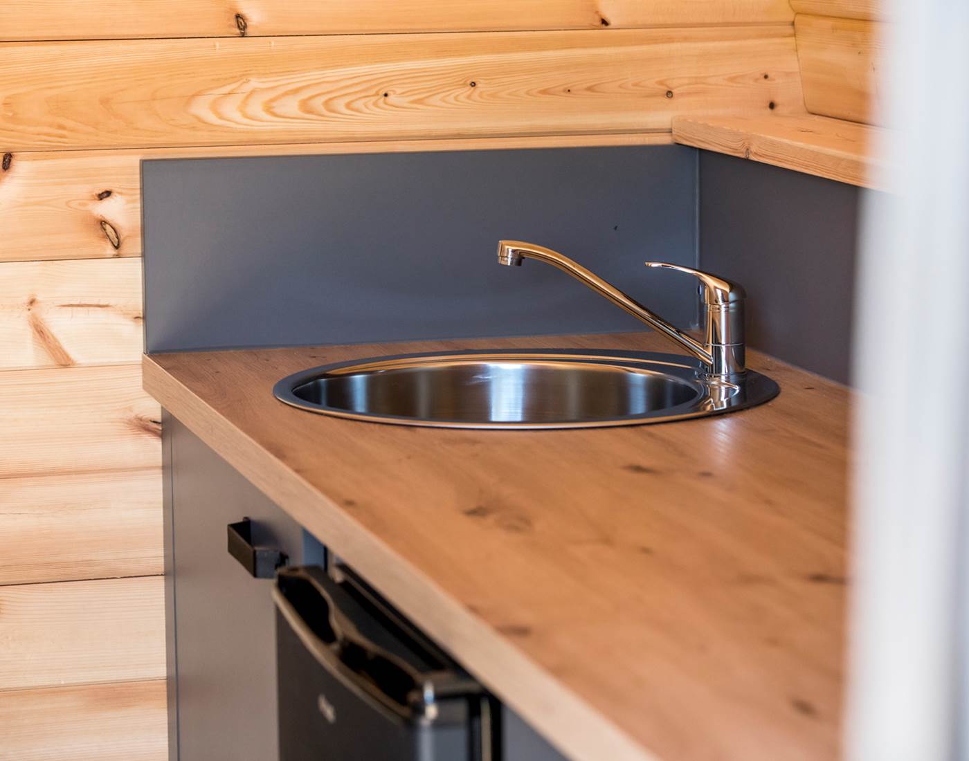 Chambre Deluxe - équipements dans le tonneau