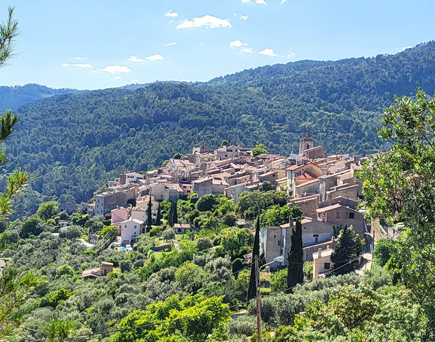 Le village de Claviers dans le Haut-Var