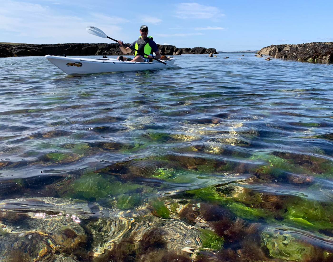 Kayak sur les eaux translucides du Bélon-page
