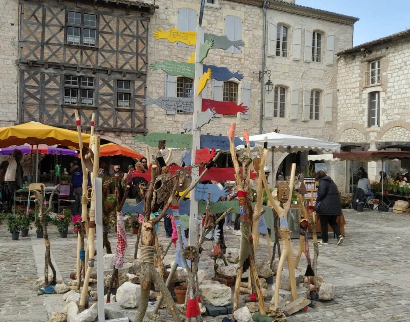 Place du Marché Lauzerte